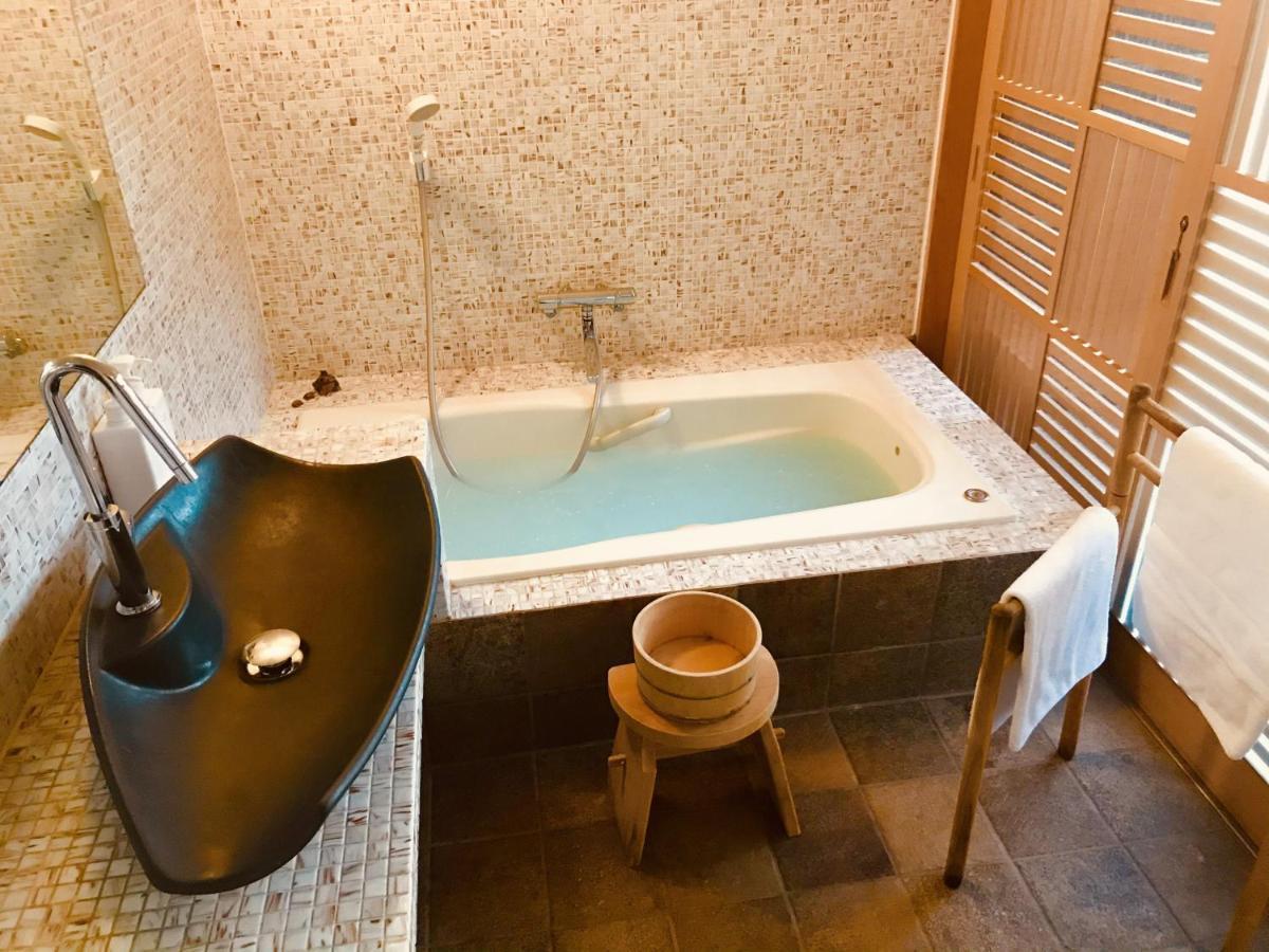 Uta Yomi Dori Villa Киото Екстериор снимка